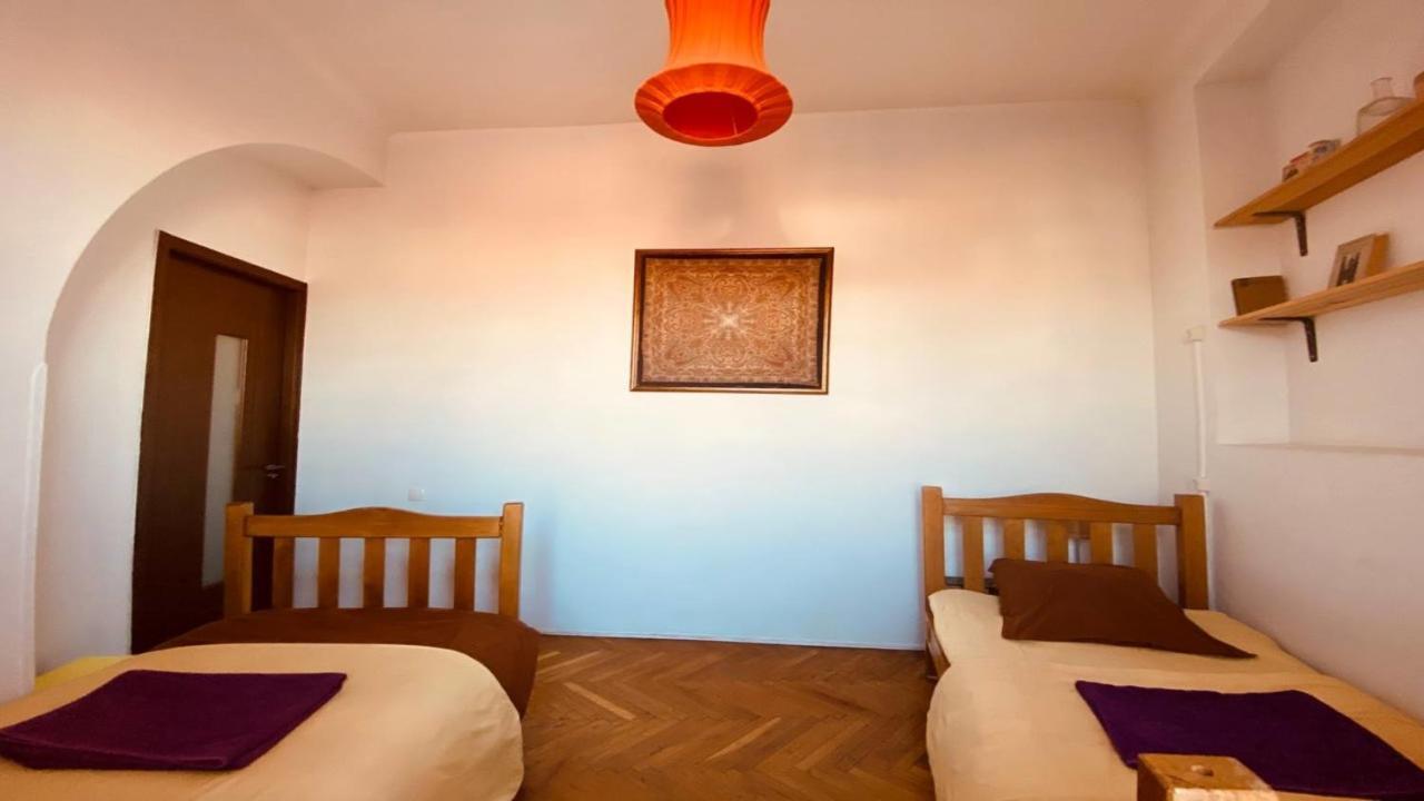 Namaste Hostel Tbilisi Exterior foto