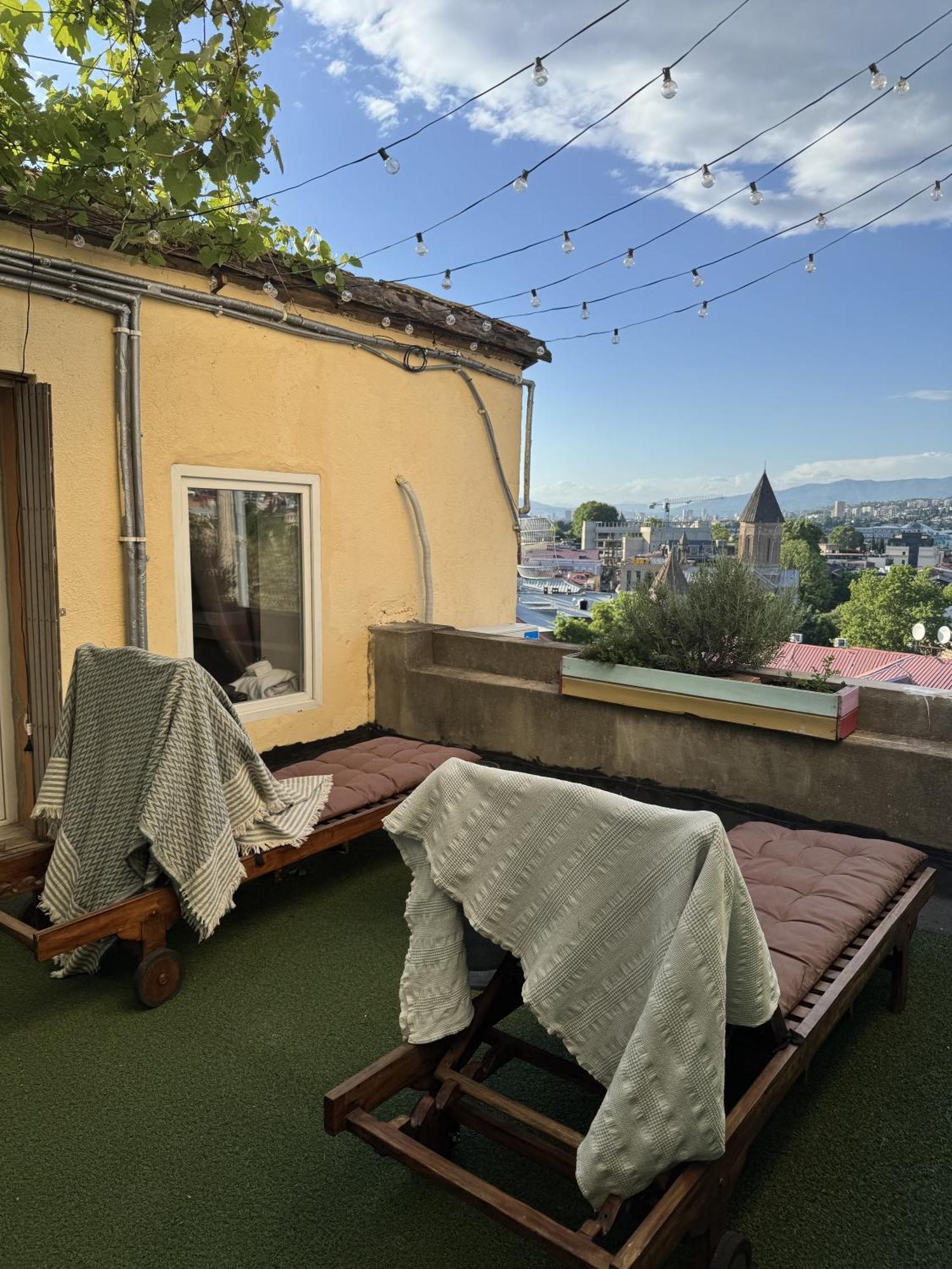 Namaste Hostel Tbilisi Exterior foto